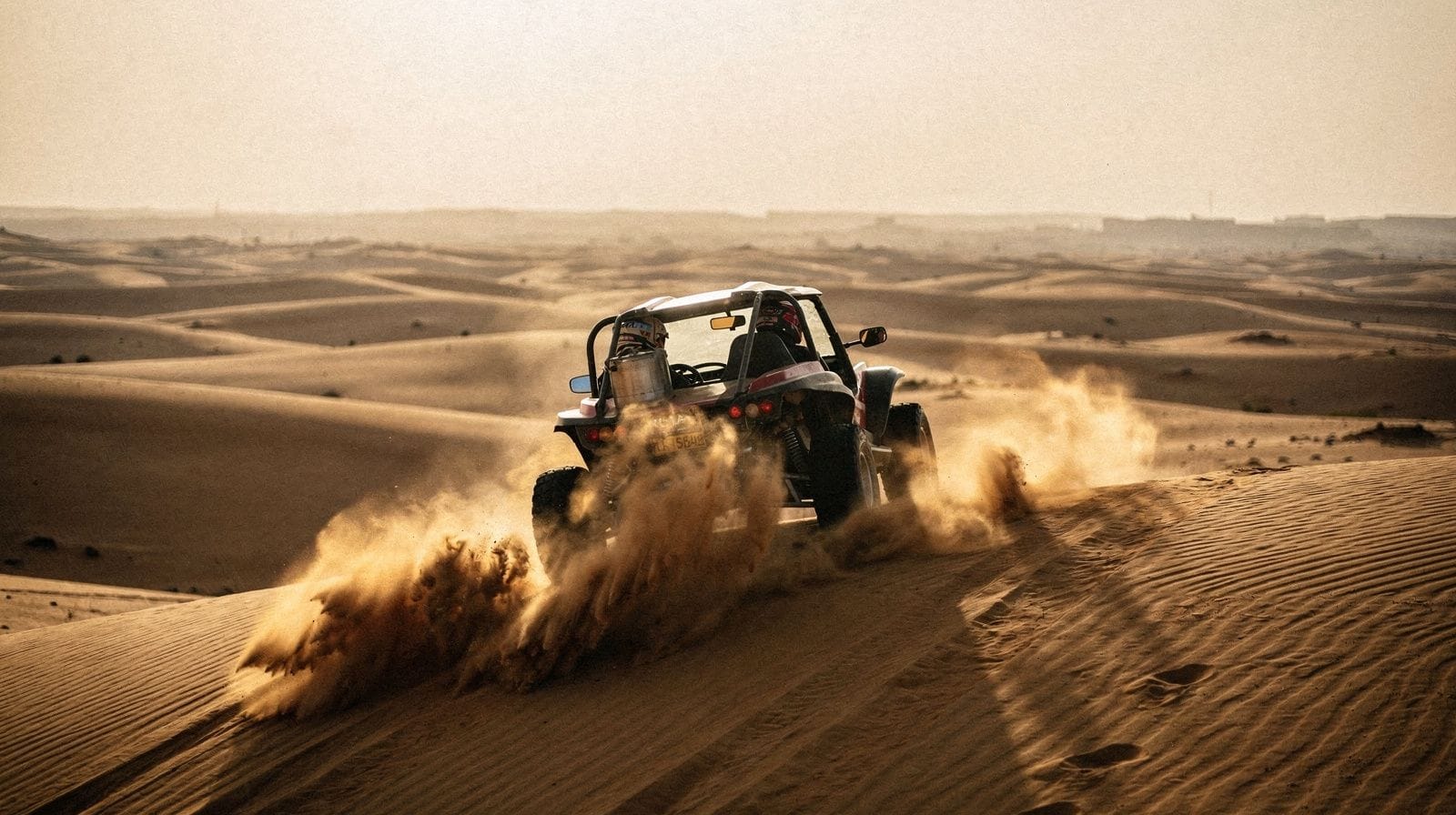 Quad dans le désert autour des pyramides de Gizeh