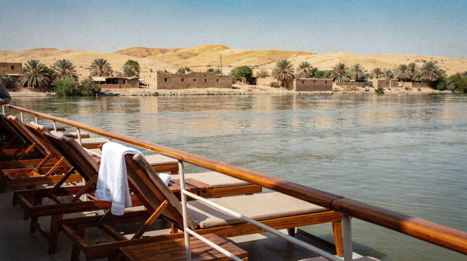 Croisière sur le Nil ou hôtel à Louxor : comment choisir
